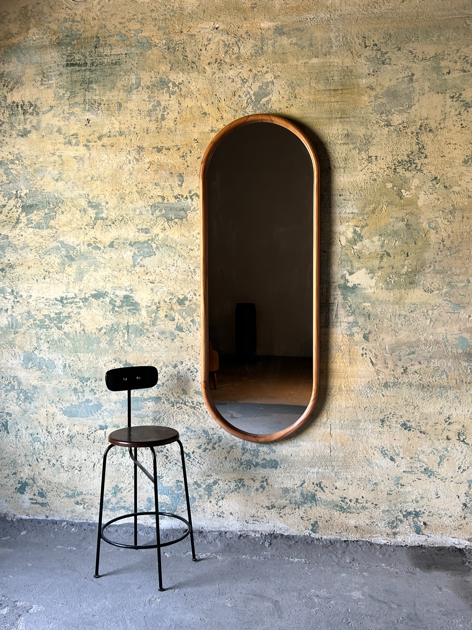 Minimal mirror styling 06