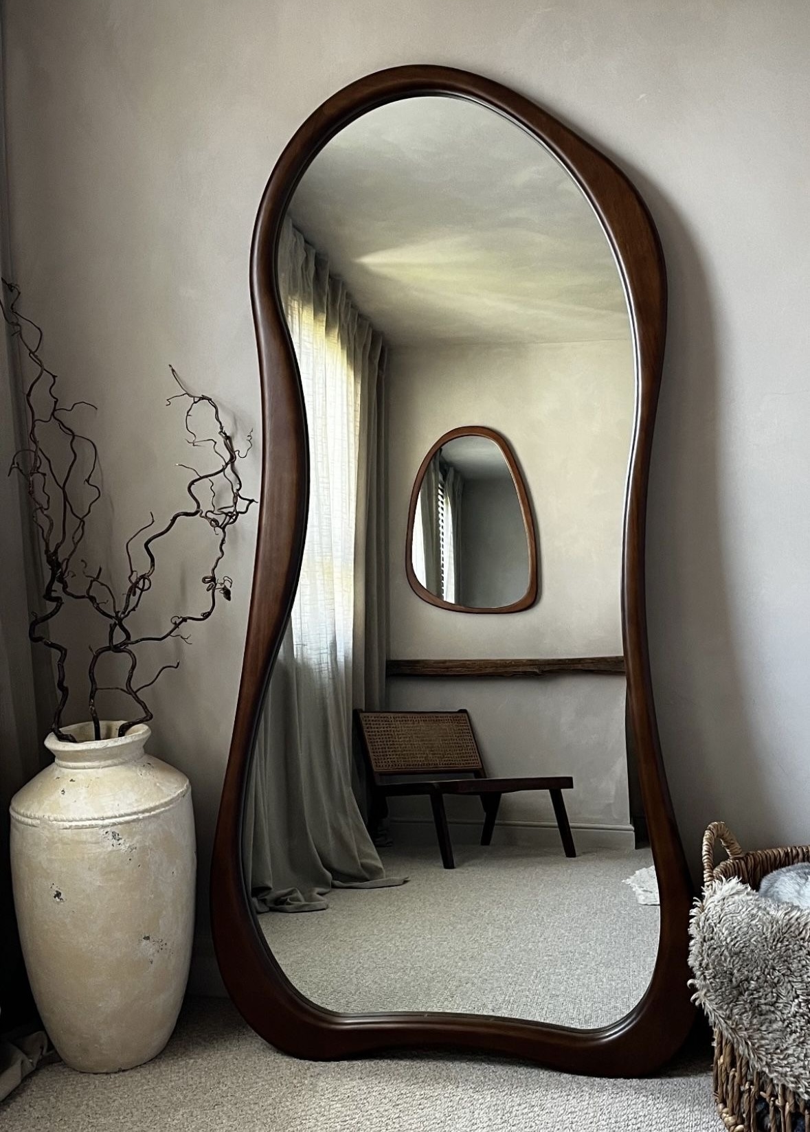 Minimal mirror styling 13